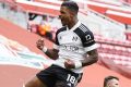 Mario Lemina a inscrit son premier but avec Fulham, le 7 mars 2021 face à Liverpool. © D.R.