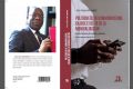 A droite, la première de couverture de «Politiques de communication, enjeux et défis de la mondialisation» d’Arthur Félicien Sabi-Djaboudi (à gauche). © Gabonreview