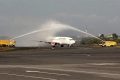 Le Water salute pour le premier vol de l’avion de Sky Mali qui atterrit sur l'aéroport de Libreville le  9  août  2021. © Gabonreview