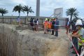 Le ministre en charge des Ressources hydrauliques, Alain-Claude Bilie-By-Nze, sur le site de construction de la station de pompage d’eau du PK5, le 23 septembre 2021. © Gabonreview