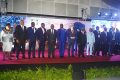 Les officiels avec l’Administrateur de l’OIF, Geoffroi Monpetit et le ministre gabonais du Commerce, Yves Fernand Manfoumbi, le 7 juillet 2022, à Libreville. © Gabonreview