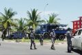 Forces de police nationale (FPN) sécurisant les grandes artères de Libreville. ©
Gabonreview/Capture d’écran