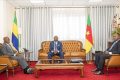 Le ministre gabonais de la Décentralisation, Michel Menga, et son homologue camerounais, Georges Elanga Obam, à Yaoundé. © D.R.