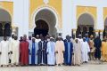 Le comité des imams posant avec le président du CSAIG et le conseiller spécial du raïs de la CMG. © Gabonreview