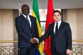 Le ministre gabonais des Affaires étrangères, Régis Onanga Ndiaye et son homologue marocain, Nasser Bourita. © D.R.