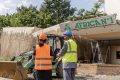 Laurence Ndong sur le chantier d’Africa n°1 en mars 2024. © D.R.