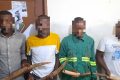Les quatre présumés trafiquants arrêtés à Libreville. © Conservation justice