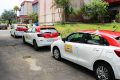 Des véhicules du projet «Un Taxi, un emploi, un avenir» déjà en activité à Libreville. © GabonReview