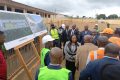 La ministre de l’Éducation nationale, Camelia Ntoutoume-Leclercq, a inauguré les travaux de construction, réhabilitation et extension de huit établissements scolaires à Port-Gentil. © GabonReview