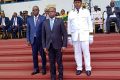 Paul Ngome Ayong, le gouverneur sortant (à gauche), Hermann Immongault le ministre de l'Intérieur et de la Sécurité, et Jean-Robert Nguema Nang, gouverneur entrant (à droite) © GabonReview